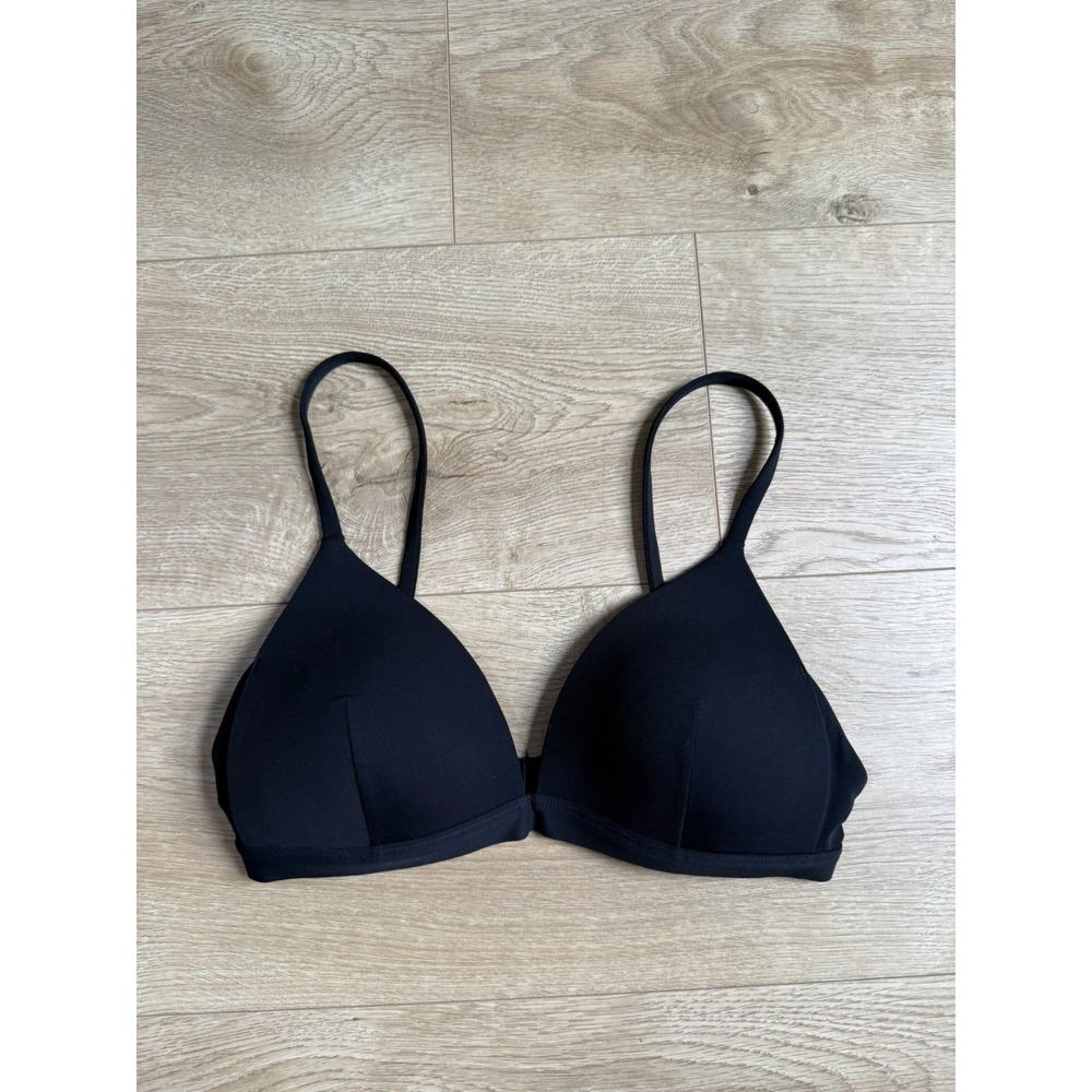 EUC Lululemon Waterside Swim Top Black Triangle Bikini Size 4 C